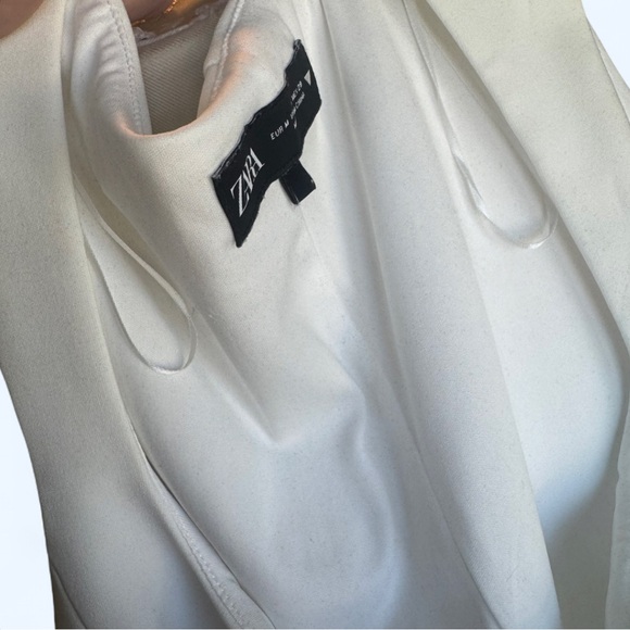 Zara White Square Neck Tank Top structured silhouette - Picture 8 of 11